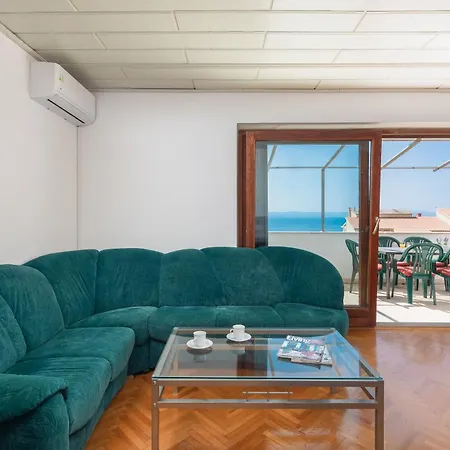 Apartment Morena Makarska
